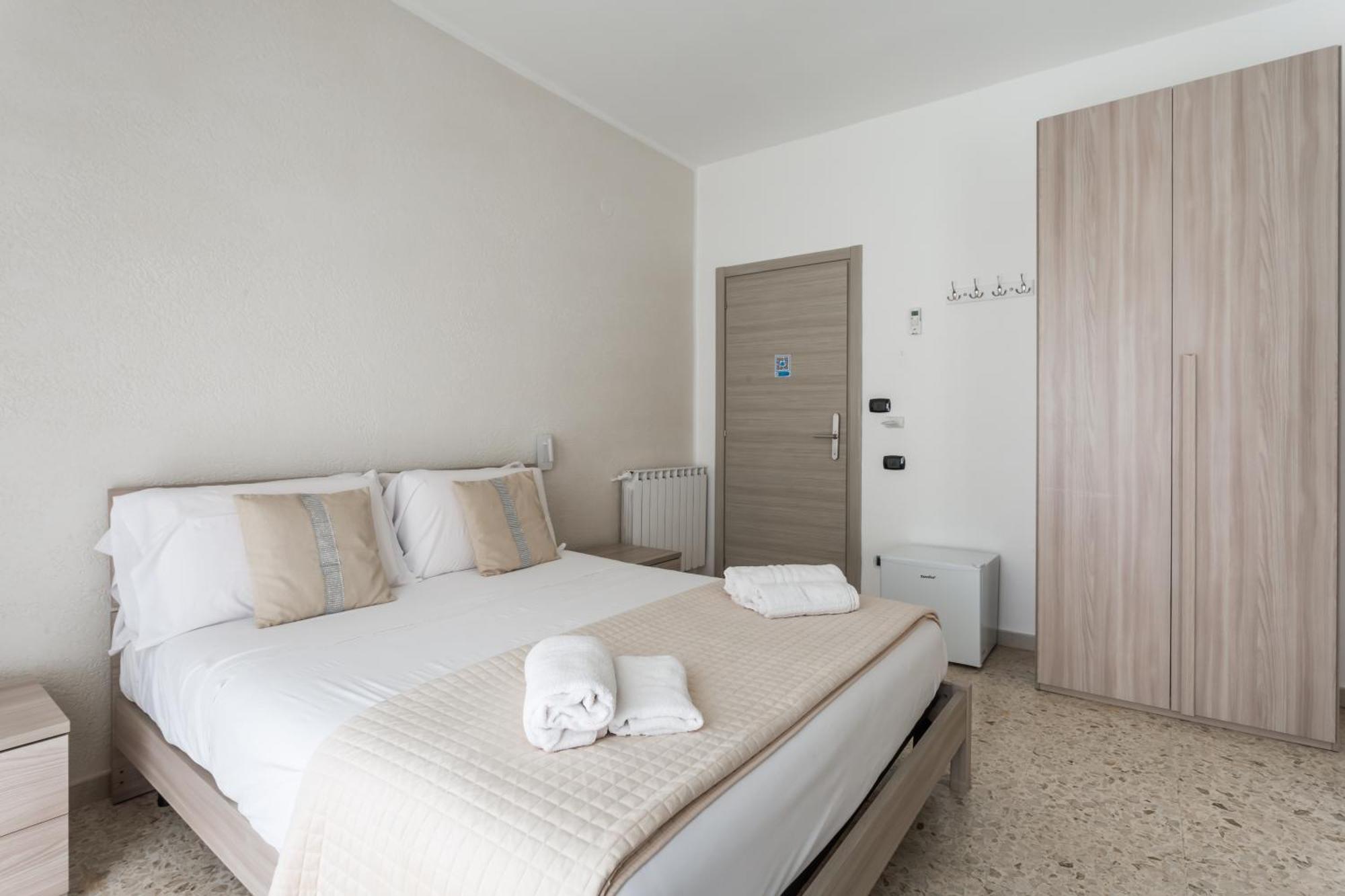 Napoli Fly Guest House 290 Exterior foto